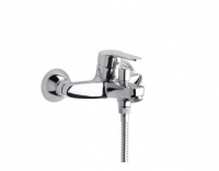 Смесители для ванны и душа с изливом